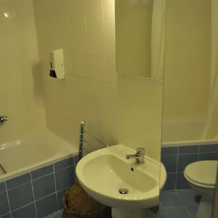 Flatinrome Trastevere 7 * Rom